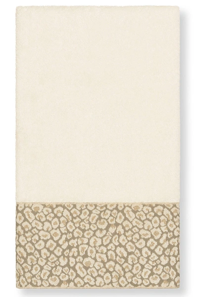 Linum Home Spots 3-piece Embellished Towel In Cream