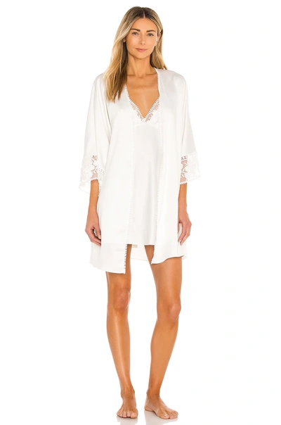 Flora Nikrooz Kylie Charmeuse Wrap With Lace In Ivory