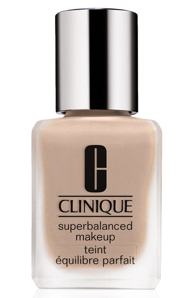 Shop Clinique Superbalanced Makeup Liquid Foundation In Ivory