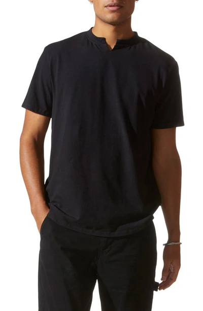 Shop Good Man Brand Flex Pro Lite Focus T-shirt In Black