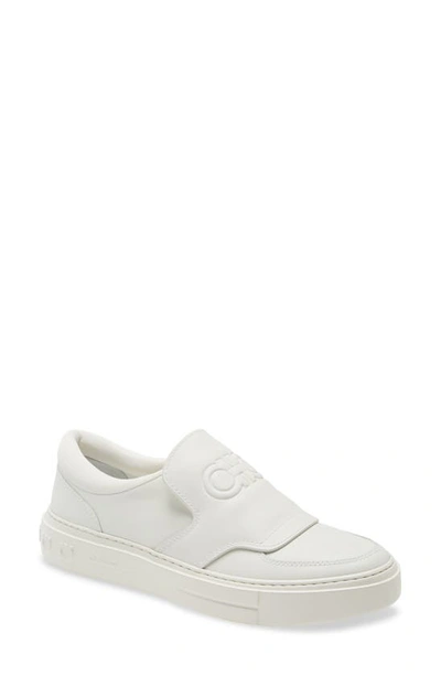 Shop Ferragamo Salvatore  Double Gancio Slip-on Sneaker In White