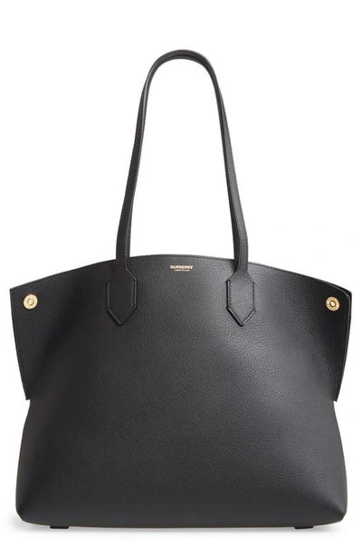 Shop Burberry Medium Society Leather Tote In Black