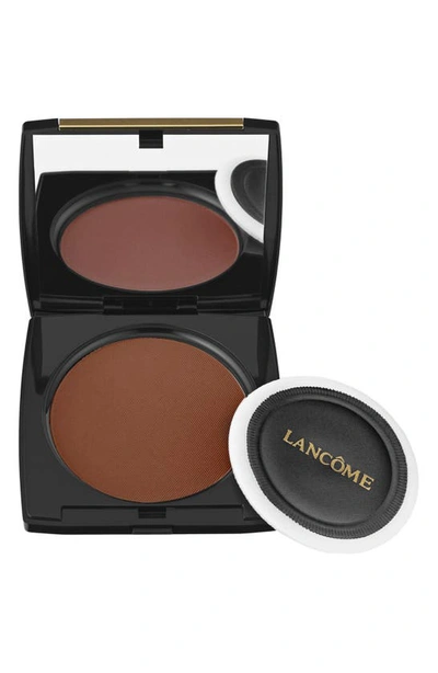 Shop Lancôme Dual Finish Multi-tasking Powder Foundation In 555 Suede (c)