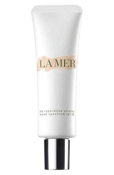 Shop La Mer The Reparative Skintint Broad Spectrum Spf 30 In Light Medium