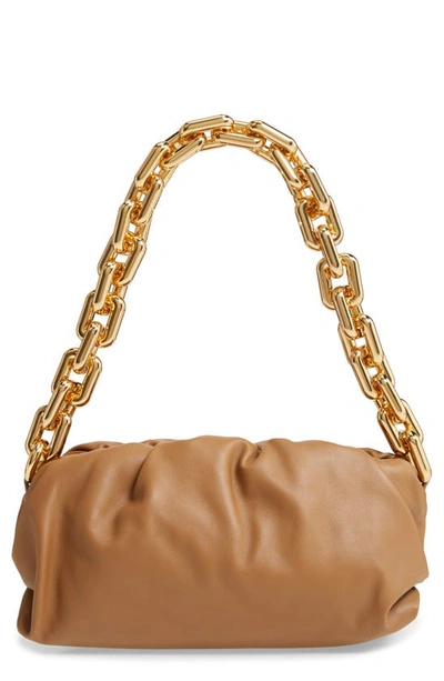 Shop Bottega Veneta The Chain Pouch Leather Shoulder Bag In Teak/ Gold