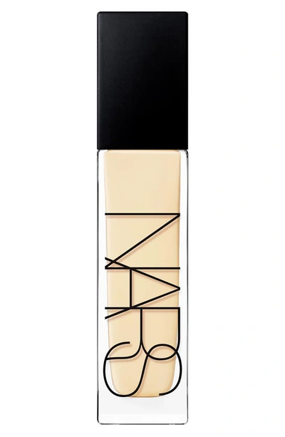 Shop Nars Natural Radiant Longwear Foundation In Siberia