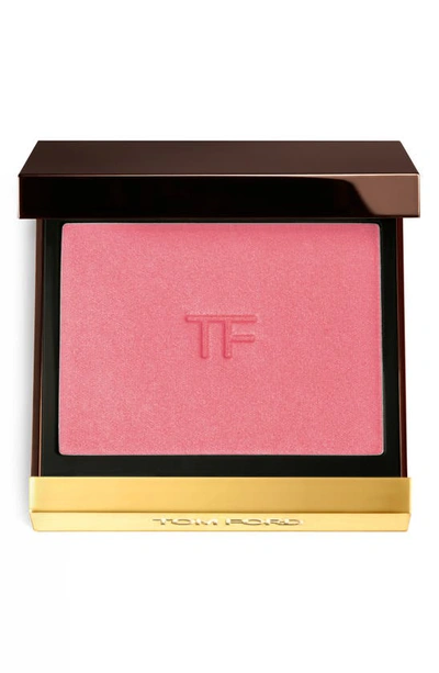 Shop Tom Ford Cheek Color Powder Blush In Wicked