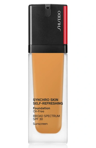 Shop Shiseido Synchro Skin Self-refreshing Liquid Foundation In 420 Bronze