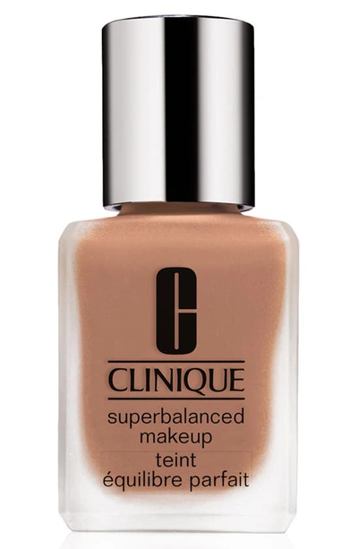 Shop Clinique Superbalanced Makeup Foundation In 73 Honeyed Beige