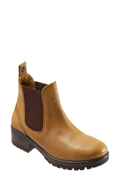 Shop Bueno Florida Chelsea Boot In Yellow Leather