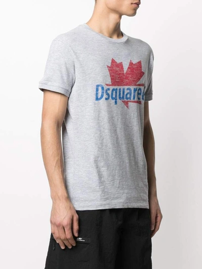 Shop Dsquared2 D2 Leaf-print T-shirt In Nero Rosso