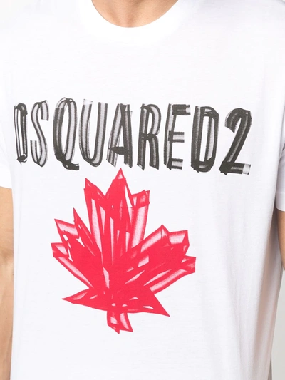 Shop Dsquared2 D2 Leaf Print T-shirt In Nero Rosso