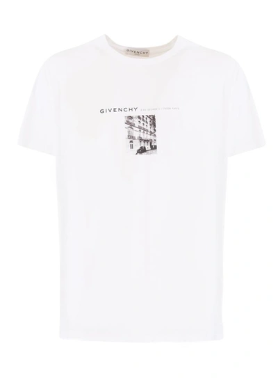 Shop Givenchy Graphic-print Short-sleeve T-shirt In Bianco