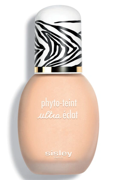 Shop Sisley Paris Phyto-teint Ultra Éclat Oil-free Foundation In 00 Swan