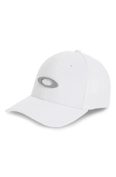 Shop Oakley Tincan Ball Cap In White/ Grey