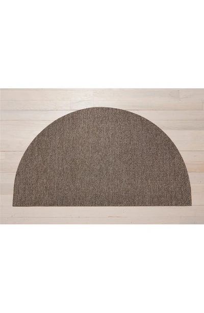 Shop Chilewich Welcome Mat In Pebble