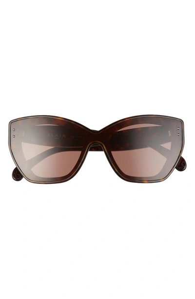 Shop Alaïa 99mm Shield Sunglasses In Havana/ Brown