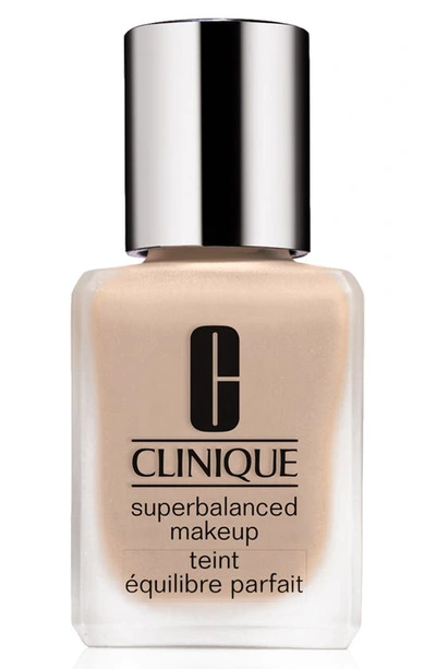 Shop Clinique Superbalanced Makeup Liquid Foundation In Cream Chamois