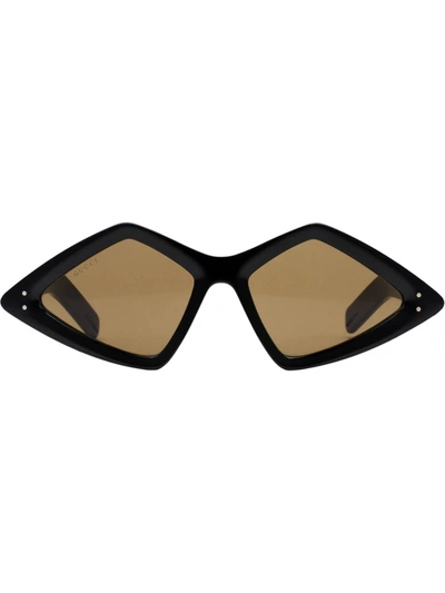 Shop Gucci Diamond-frame Sunglasses In Nero