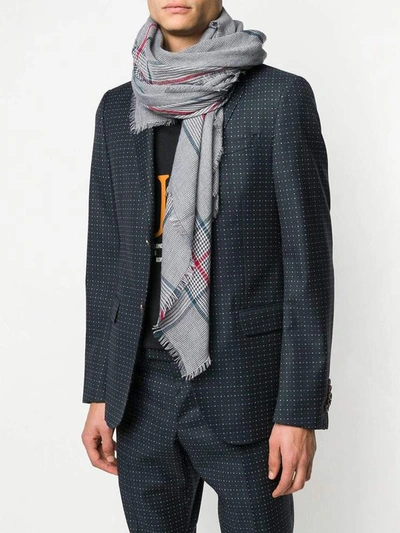 Shop Gucci Knitted Check Scarf In Nero