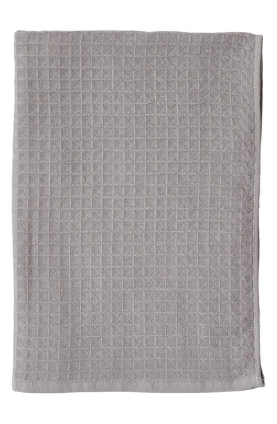 Shop Uchino Waffle Hand Towel In Grey