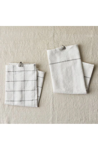 Shop Fivetwo Essential Set Of 2 Utility Kitchen Towels In Peppercorn