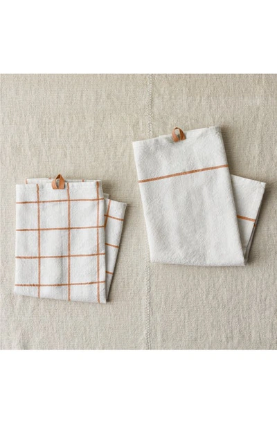 Shop Fivetwo Essential Set Of 2 Utility Kitchen Towels In Maple