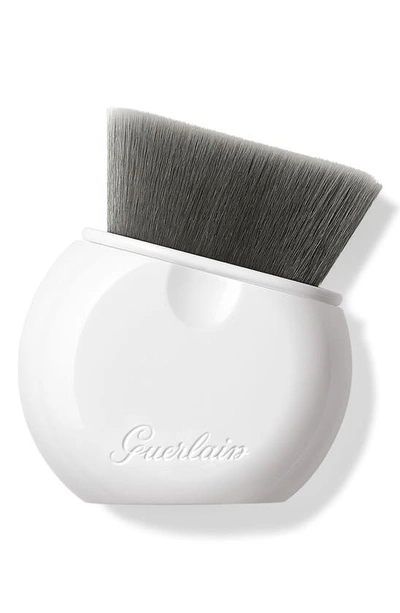 Shop Guerlain L'essentiel Retractable Foundation Brush