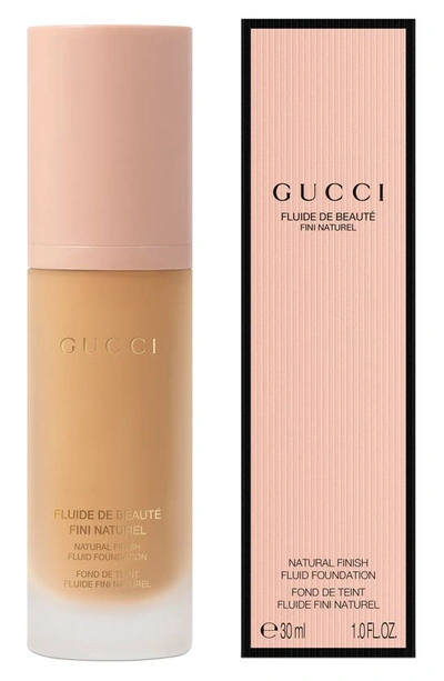 Shop Gucci Natural Finish Fluid Foundation In 250o