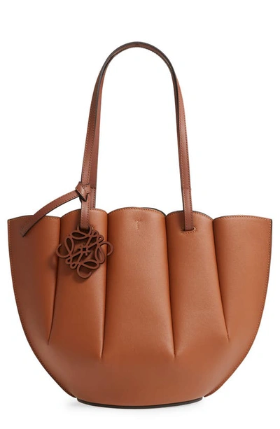 Shop Loewe Small Shell Leather Tote In Tan