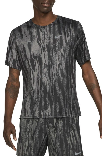 Nike dri-fit miler men's shop short-sleeve printed running top