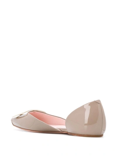 Shop Roger Vivier Flat Shoes Beige