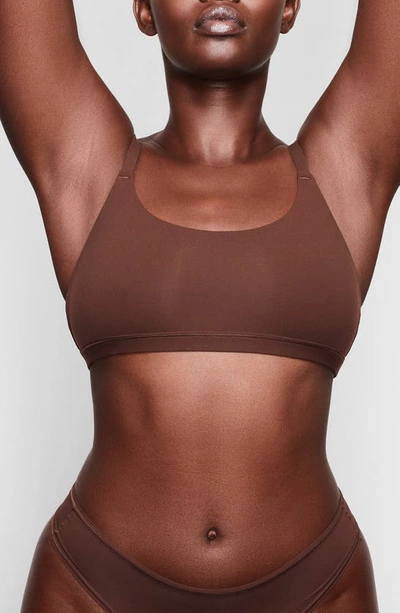 Shop Skims Fits Everybody Scoop Neck Bralette In Cocoa