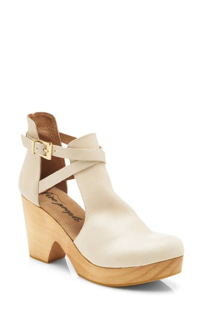 Shop Free People Cedar Clog In Afterglow Leather