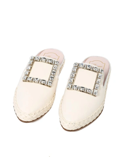 Shop Roger Vivier Mule Rv Lounge Strass Buckle In White