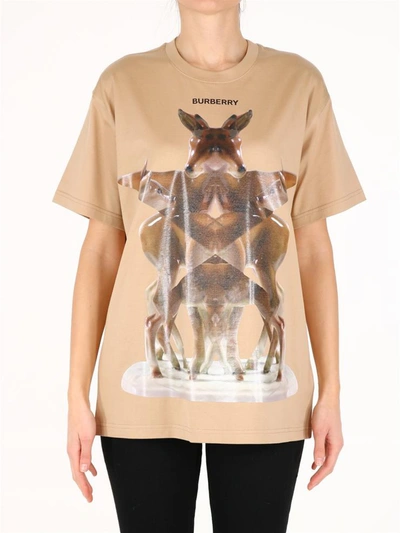 Shop Burberry Printed Fawn T-shirt Beige