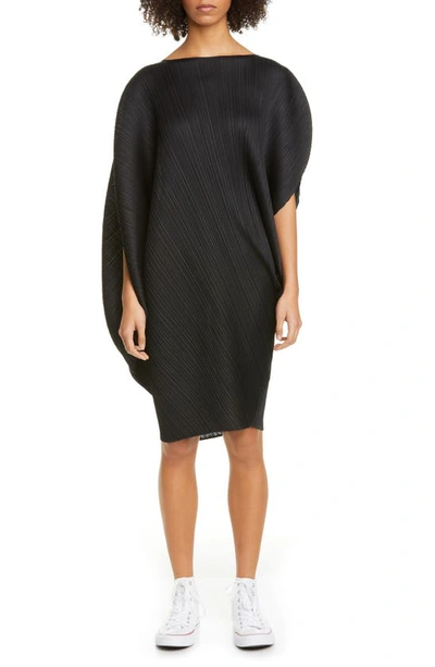 Shop Issey Miyake Curved Pleated Dress In Black