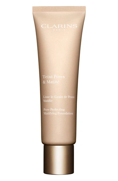 Shop Clarins Pore Perfecting Matifying Foundation In Nude Cappucino