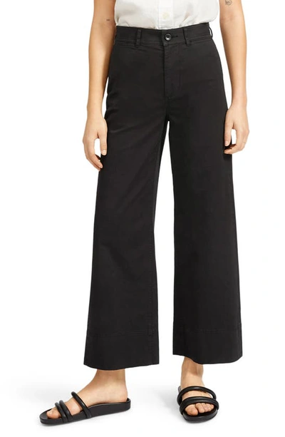 The Lightweight Wide Leg Crop Stretch Cotton Pants In Washed Black