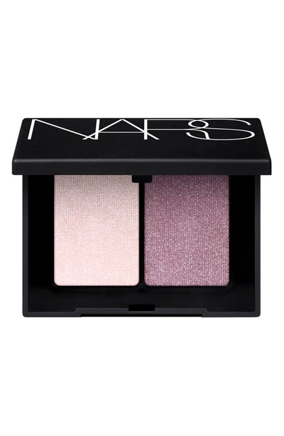 Shop Nars Duo Eyeshadow In Thessalonique