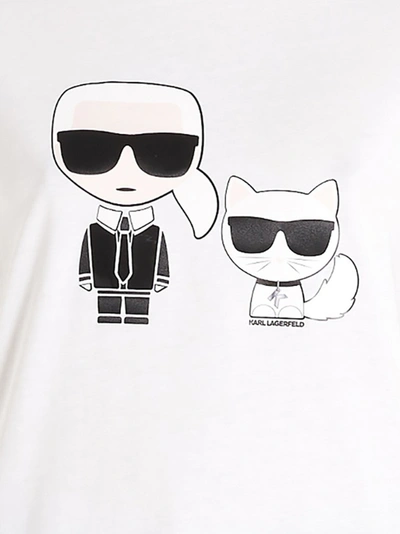 Shop Karl Lagerfeld K/ikonik Karl & Choupette T In White