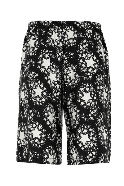 Shop Gucci Star Print Shorts In Multi