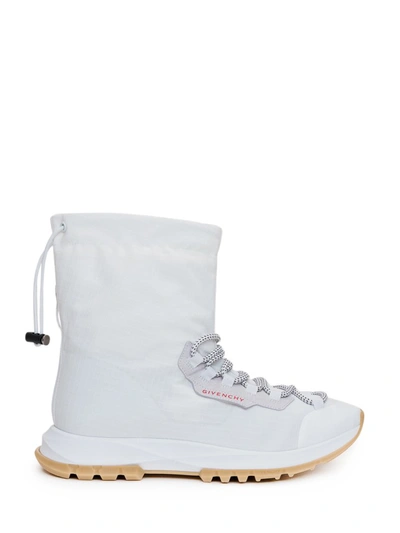 Shop Givenchy Spectre High In White