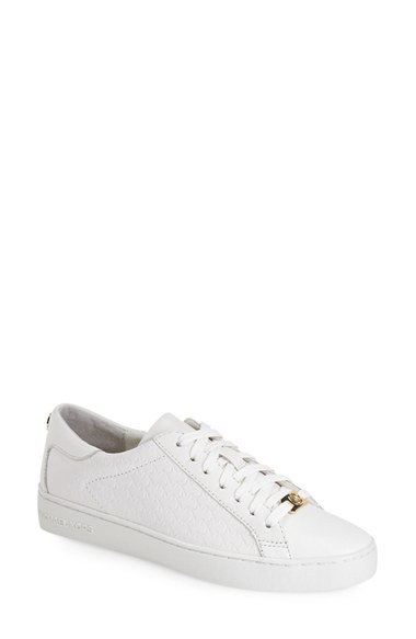 irving leather and logo sneaker