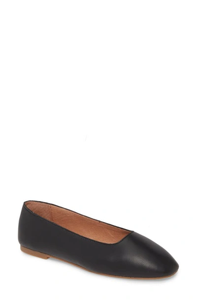 Shop Madewell The Cory Flat In True Black Leather