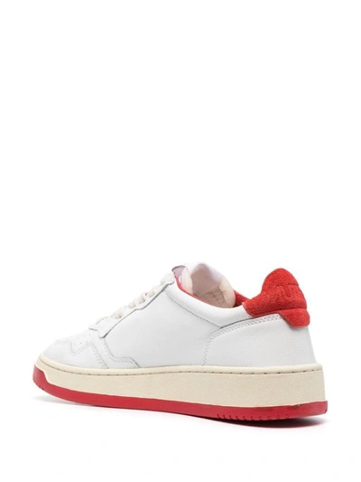 Shop Autry 01 Low Sneakers In White And Red Leather