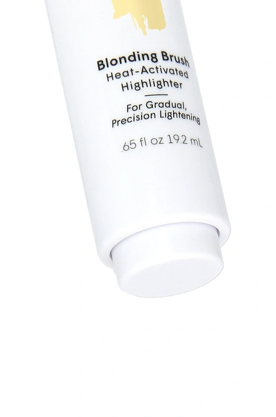 Dphue Blonding Brush In N,a