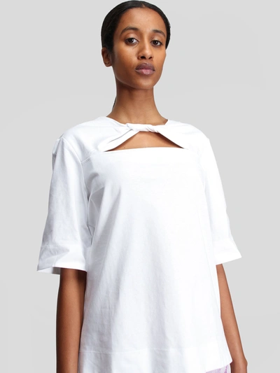 Shop Ganni T-shirt Twist In White