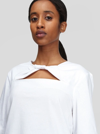 Shop Ganni T-shirt Twist In White