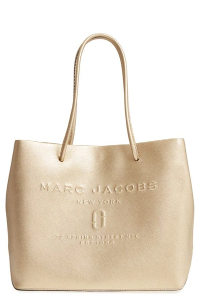 Shop Marc Jacobs Leather Logo Shopper Tote In Gold